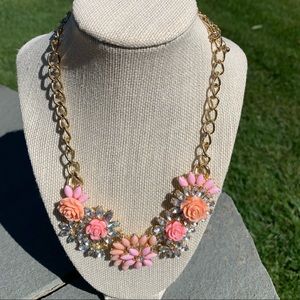 Costume jewelry necklace